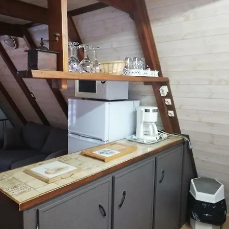 펜션 Chalet Tres Calme Tauves